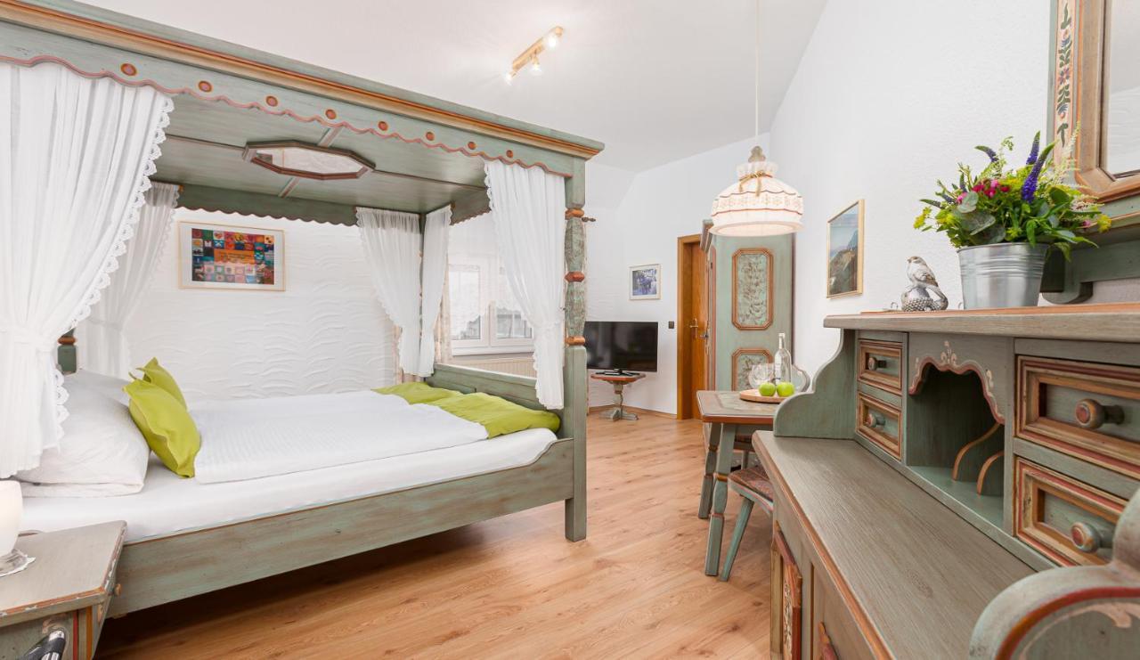 Hotel Landgasthof Hoelzer Fröndenberg Esterno foto