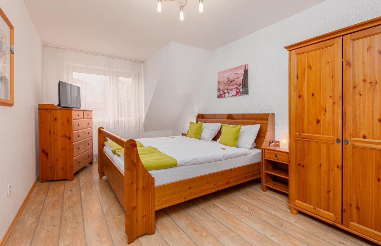 Hotel Landgasthof Hoelzer Fröndenberg Esterno foto